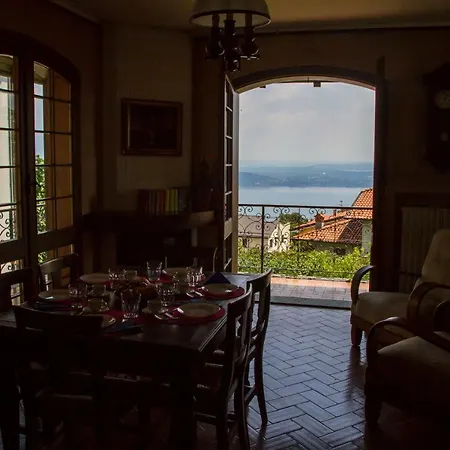 ヴィラ Brunilde -lago Maggiore- *